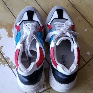 Steve Madden Memory Dad Sneakers.